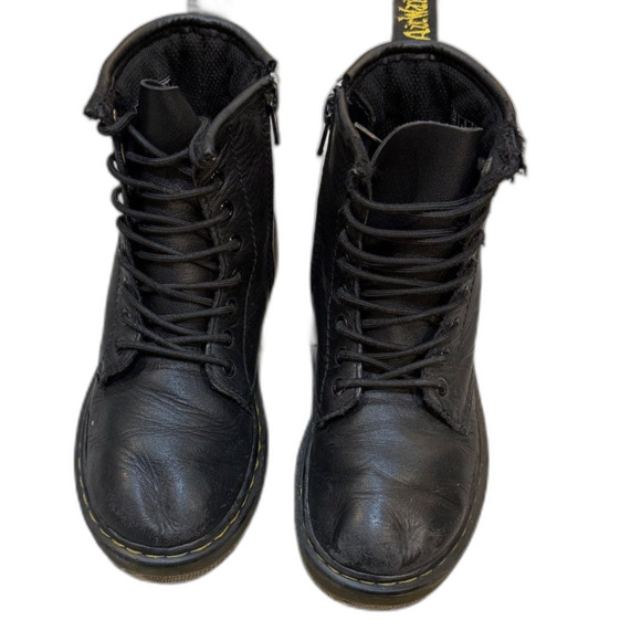 Dr. Martens Black Kids Combat boots. Size 1 Little Kids - Picture 3 of 8